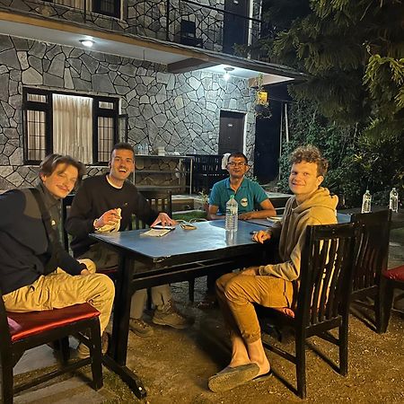 Hotel Trekkers Lodge Pokhara Buitenkant foto