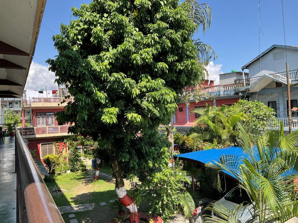 Hotel Trekkers Lodge Pokhara Buitenkant foto