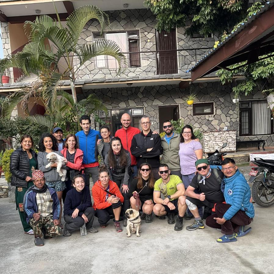 Hotel Trekkers Lodge Pokhara Buitenkant foto