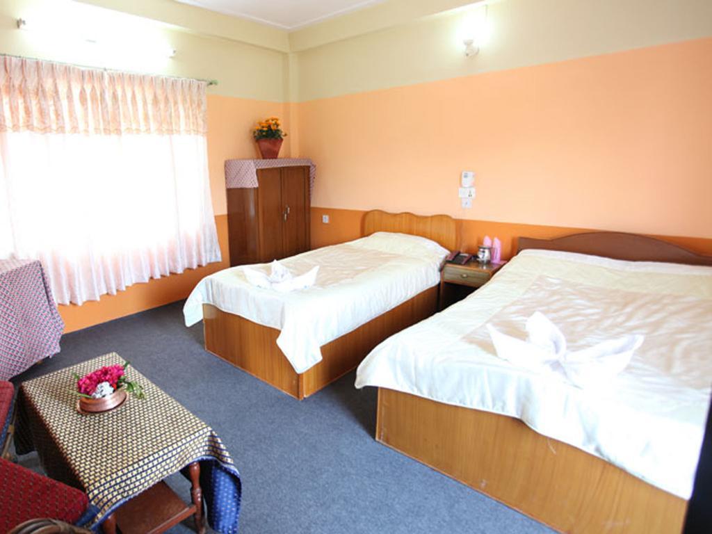 Hotel Trekkers Lodge Pokhara Buitenkant foto