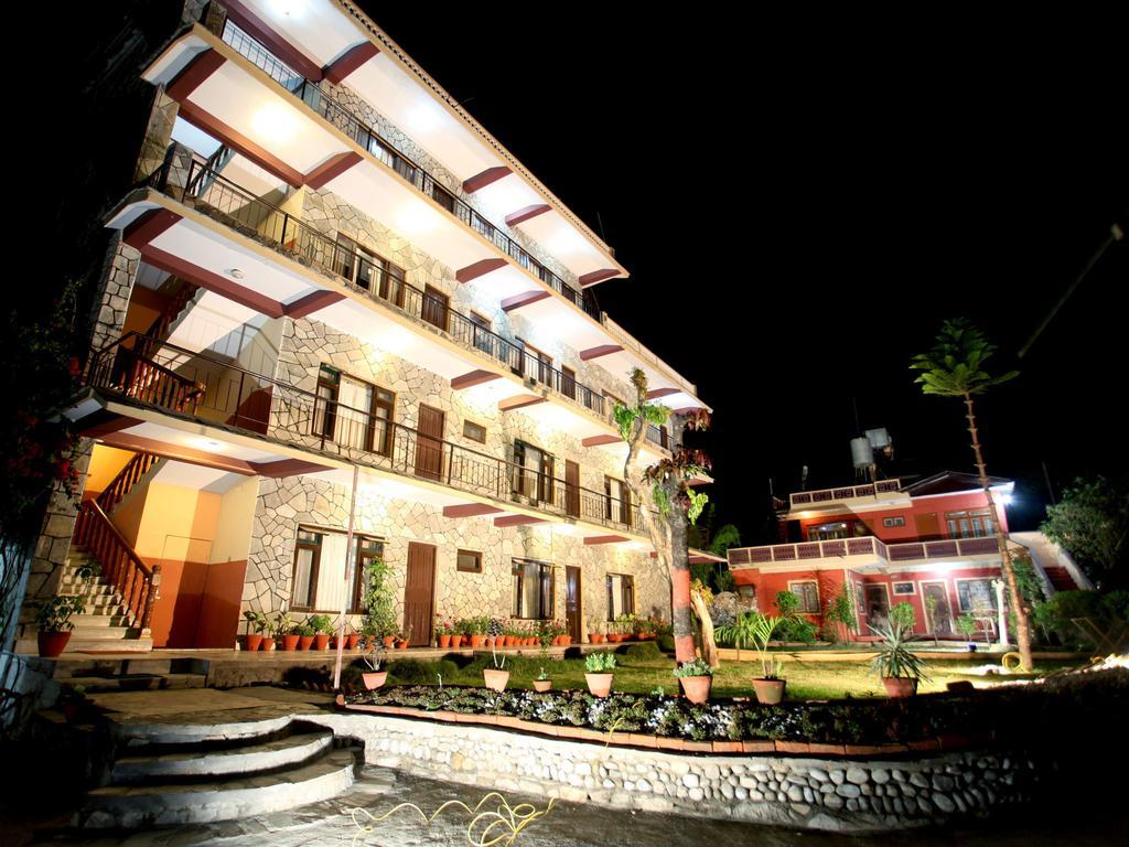 Hotel Trekkers Lodge Pokhara Buitenkant foto