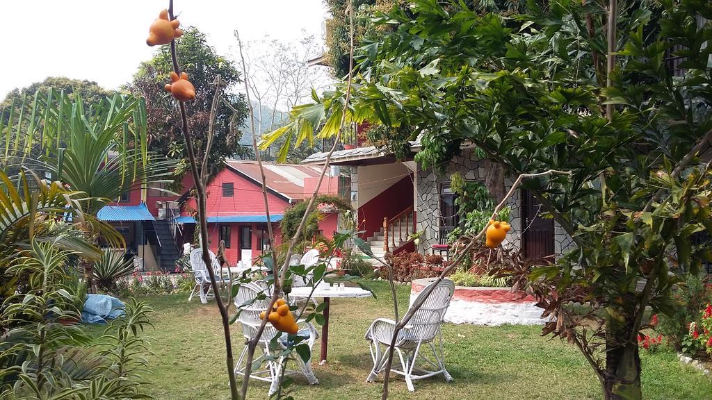 Hotel Trekkers Lodge Pokhara Buitenkant foto