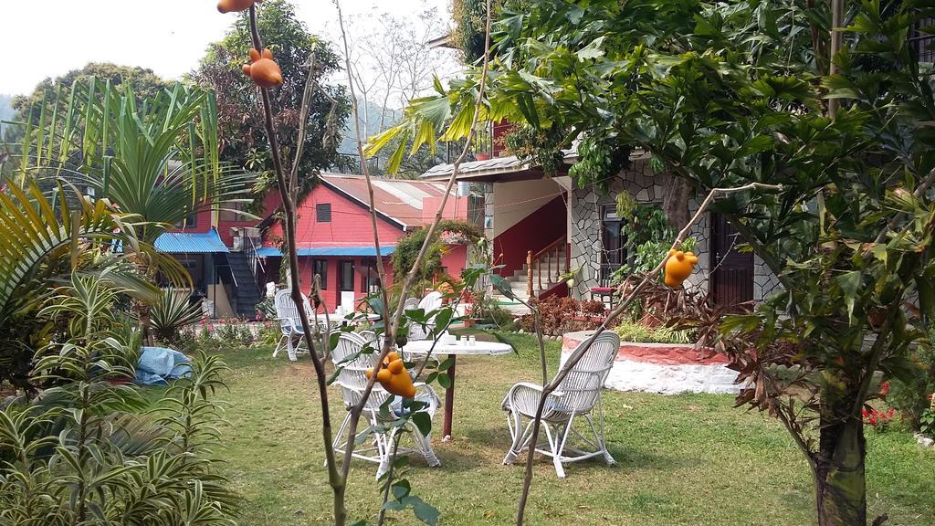 Hotel Trekkers Lodge Pokhara Buitenkant foto