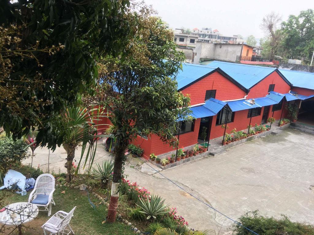 Hotel Trekkers Lodge Pokhara Buitenkant foto