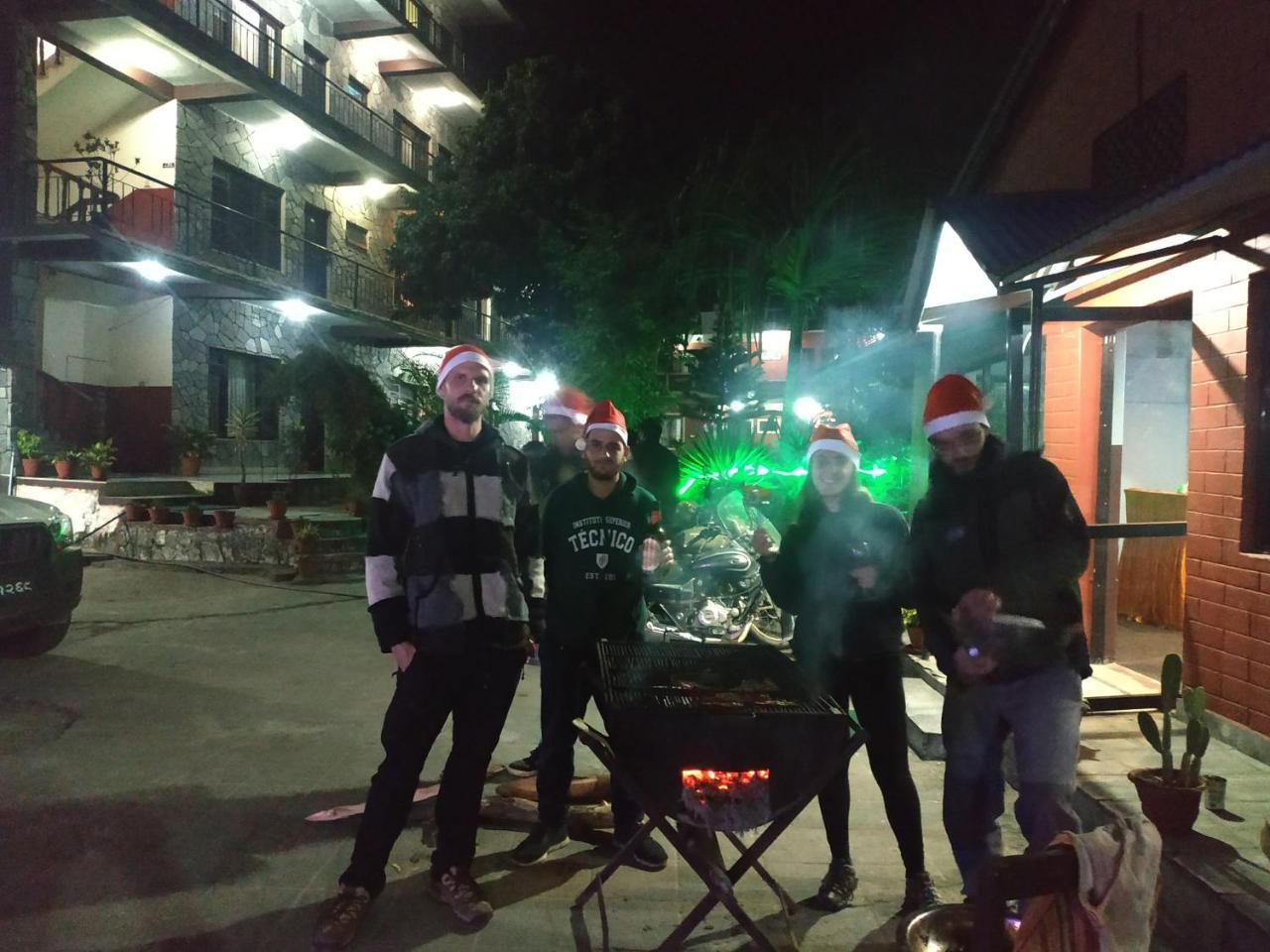 Hotel Trekkers Lodge Pokhara Buitenkant foto