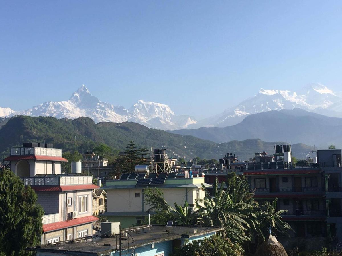 Hotel Trekkers Lodge Pokhara Buitenkant foto